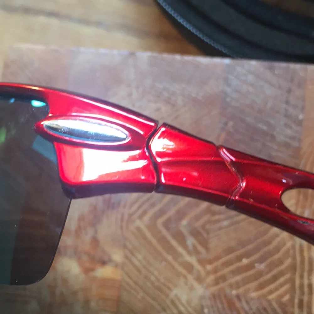 Hoter sun glasses with interchangeable lenses